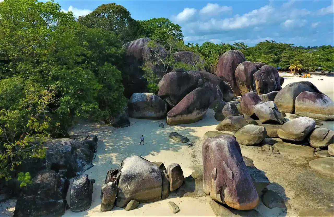 Pantai Tanjung Tinggi