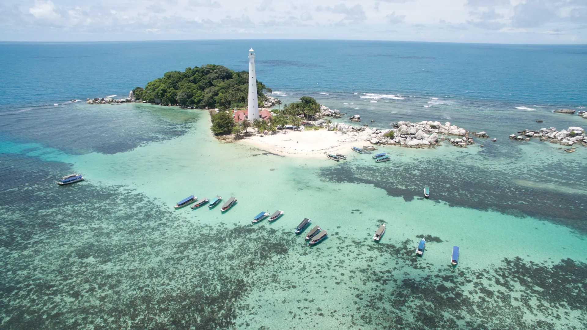 Paket Open Trip Belitung 3D2N Boutique Social Trip